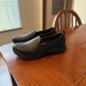 Skechers Slip Resistant Air Cooled Memory Foam Slip On Shoes Women’s 7